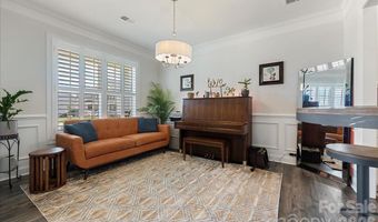 39 Hanging Leaf Ct, Blythewood, SC 29016