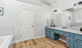737 NAVAJO Dr, Abita Springs, LA 70420