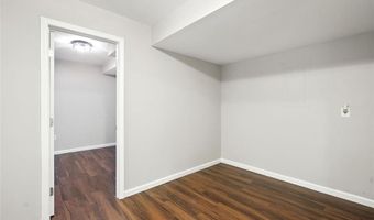 322 WINDING WOODS Trl, Woodstock, GA 30189