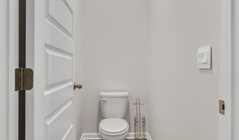 1305 EIDSON St, Athens, AL 35611