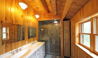 235 Algerie Rd, Becket, MA 01223