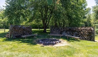 1195 N County Road 600 E, Avon, IN 46123