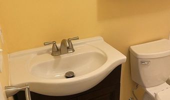 12 Kenmar Dr 77, Billerica, MA 01821