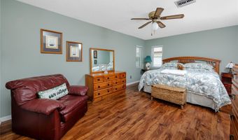 1116 KINGFISH Pl, Apollo Beach, FL 33572