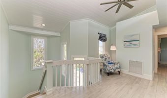 511 LOQUAT Dr, Anna Maria, FL 34216