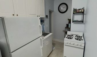 8 Garrison 212, Boston, MA 02116