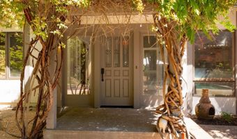 1275 Summit Lake Dr, Angwin, CA 94508