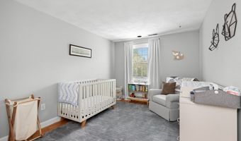 28 Hearthstone Pl, Andover, MA 01810