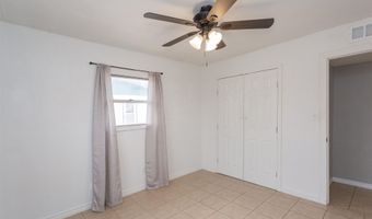 1104 W Yucca Ave, Artesia, NM 88210