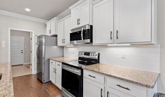 16833 Ted Childs Dr, Athens, AL 35613