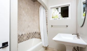 4886 Hart Dr, San Diego, CA 92116