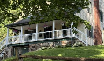2807 Edgewood Dr, Altoona, PA 16602