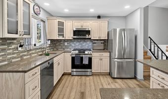 118 Orlando Ave, Albany, NY 12203