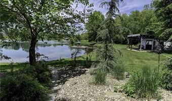 3 Redbird Dr, Agency, MO 64401
