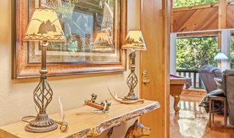 1660 Pine Dr, Arnold, CA 95223