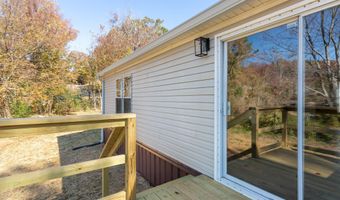 150 CAROLYN Dr, Anniston, AL 36201