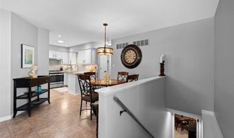 170 Cascade Terrace Dr, Ballwin, MO 63021