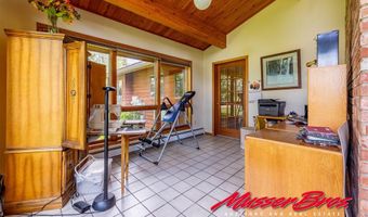 136 McCullough Dr, Cody, WY 82414