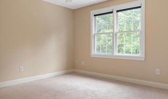 68 Delta Dr, North Kingstown, RI 02874