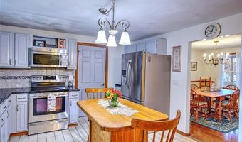 55 Whisper Ln, North Kingstown, RI 02852