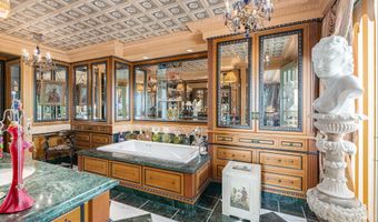 414 S Main St 10, Ann Arbor, MI 48104