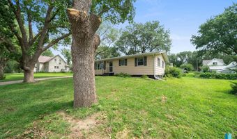 403 Ofstad St, Alcester, SD 57001