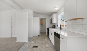 863 Jennys Ln, Fernley, NV 89408