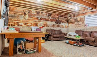 908 35th St, Cody, WY 82414