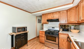 2631 Layton Rd, Anderson, IN 46011