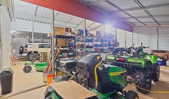 1505 Willis Rd, Barnesville, GA 30204