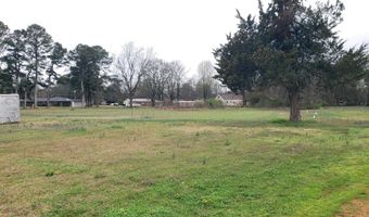 307 Panola Ave, Batesville, MS 38606