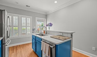 10 Grove Ct 20, Asbury Park, NJ 07712