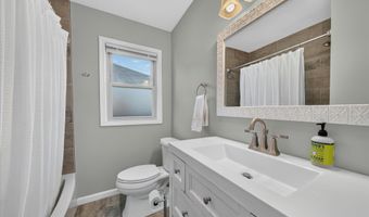 6796 Norwood Ave, Allen Park, MI 48101