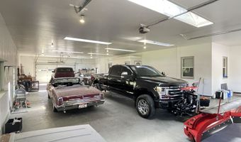 89 W Center St, Blackfoot, ID 83221