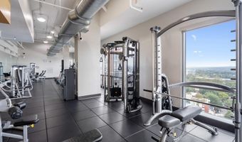 2001 15TH St N 306, Arlington, VA 22201