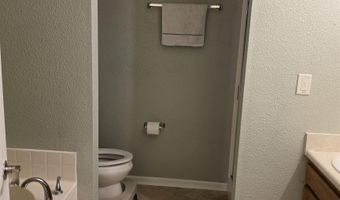 8116 Lake Tree Ln, Indianapolis, IN 46217