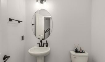 15577 Everglade Ave, Apple Valley, MN 55124