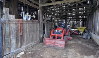 12195 Hwy 587, Beattyville, KY 41311