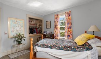 71 Philmont Ave, Cranston, RI 02910