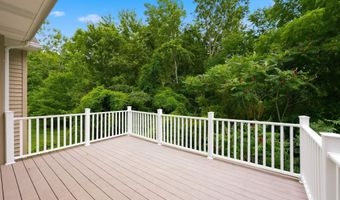 517 Williamson Cir, Angola, IN 46703