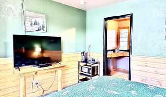 112 E Main St, Ashton, ID 83420