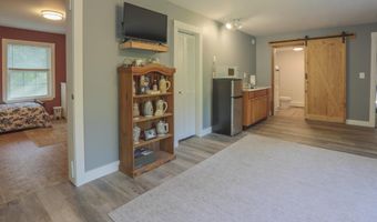 53 Lincolnville Ave, Belfast, ME 04915
