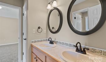 71 Portobello Rd, Arden, NC 28704