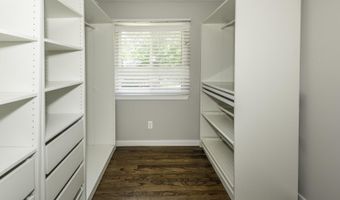 3305 Williamsburg Rd, Ann Arbor, MI 48108