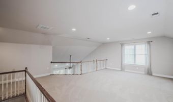 117 HARVESTER Dr, Lake Frederick, VA 22630