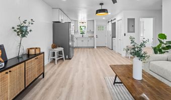 226 Hoomoku St, Kahului, HI 96732