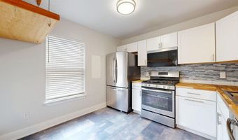 106 E Redrock Dr, Burlington, VT 05401
