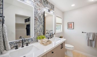 98-1743 Ulu St, Aiea, HI 96701