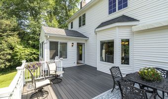 109 Andrew Dr, Canton, CT 06019