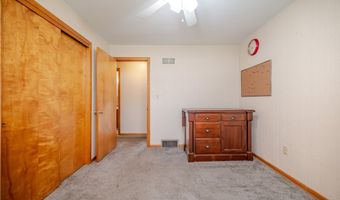1788 Lancaster Dr, Austintown, OH 44511